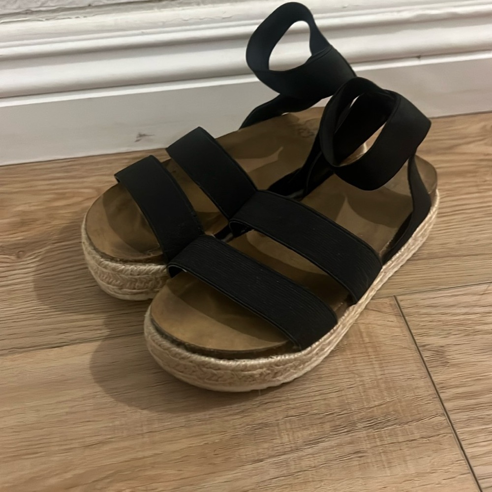 So Sandals wedges girls size 12